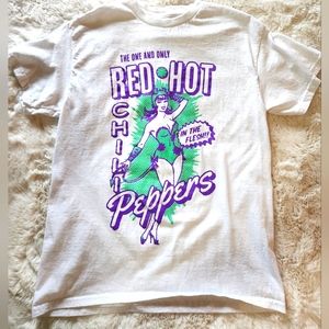 NWOT Unisex Red Hot Chili Peppers Tshirt/Size Medium